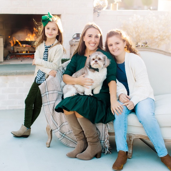 Meet Your Posher, Keely T. - Picture 1 of 1